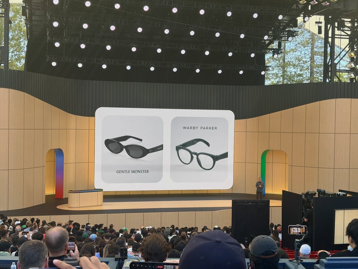 Google just handed the wearable AI category to two fashion brands. The Malaysian operator selling anything wearable should be reading this twice.